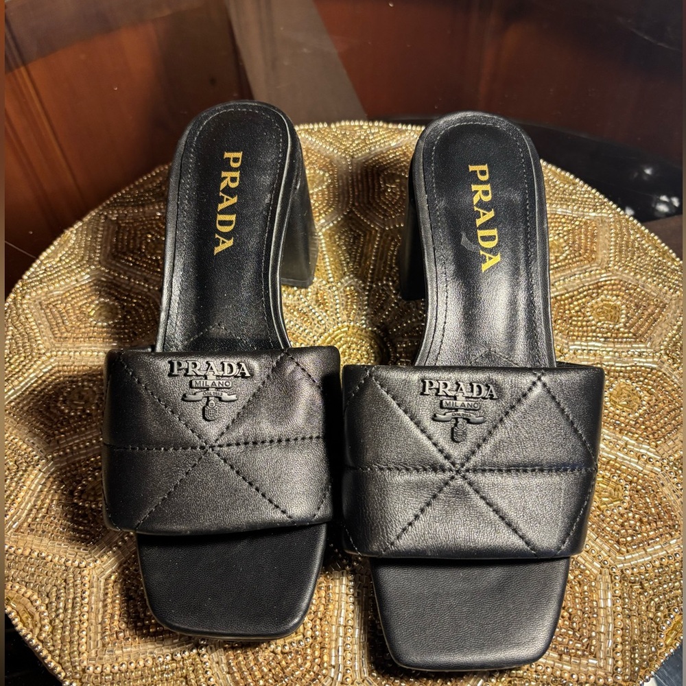 Prada Pumps - Picture 2 of 9
